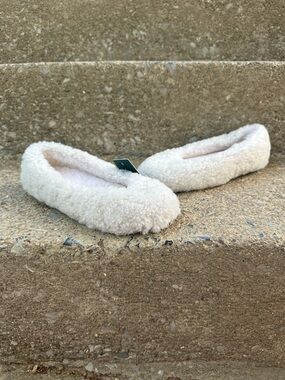 EMU Australia Mira Sheepskin Ballet Flats Wool Slippers Ivory Cozy Anthropologie